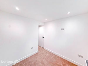 Photo 22- click for photo gallery